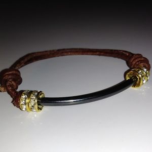 🆕YIN YANG Leather Bracelet NWOT